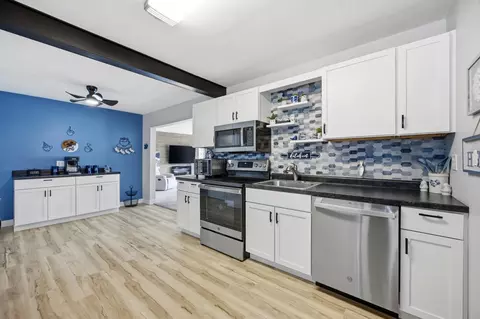 Kitchen - 401 3rd Ave S, Fairmount, ND 58030 photo 1 of 3