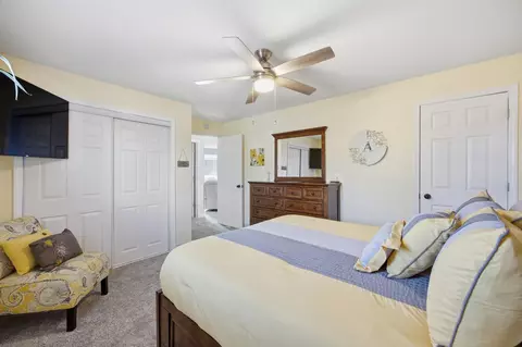 Bedroom - 401 3rd Ave S, Fairmount, ND 58030 photo 4 of 4