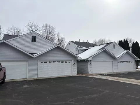 22718 Dunvilla Dr #21, Pelican Rapids, MN 56572