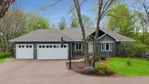 9125 Abbywood Rd, Chaska, MN 55318