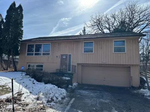 4335 Douglas Ave, Golden Valley, MN 55416