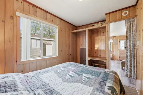 Bedroom - 35686 Rush Lake Loop #10, Ottertail, MN 56571 photo 2 of 4