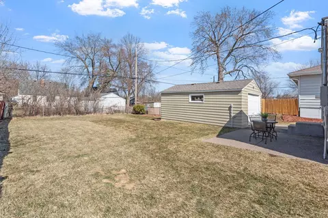 Exterior - 2139 4th St E, Saint Paul, MN 55119 photo 2 of 8
