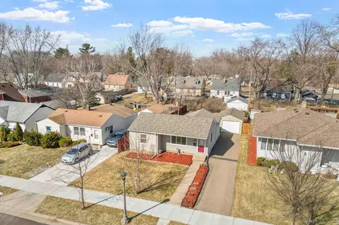 View/Area - 2139 4th St E, Saint Paul, MN 55119 photo 1 of 3