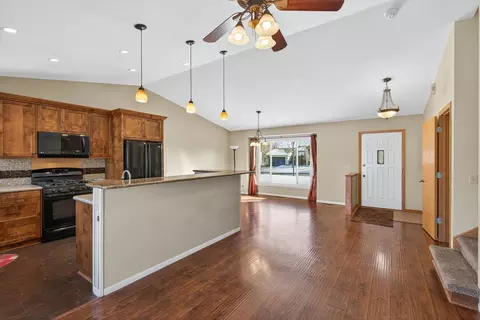 15429 Darling Path, Rosemount, MN 55068 photo 21