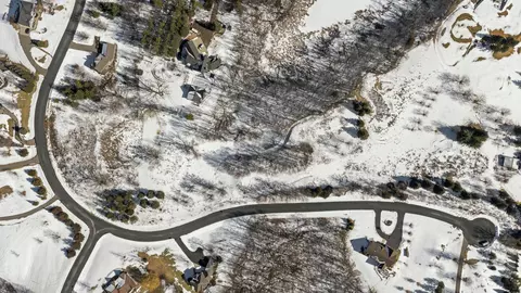 1 Nn Stonebrooke Curv, Shakopee, MN 55379