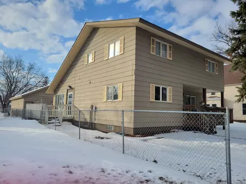 405 Riverside Ave S, Thief River Falls, MN 56701