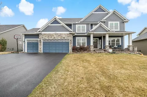17163 Hollyhock Ct, Lakeville, MN 55044