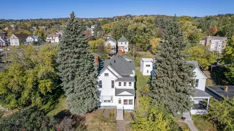 View/Area - 1211 E 1st St, Duluth, MN 55805 photo 1 of 3