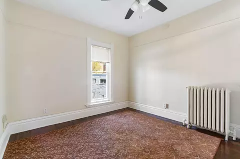 Bedroom - 1211 E 1st St, Duluth, MN 55805 photo 4 of 5