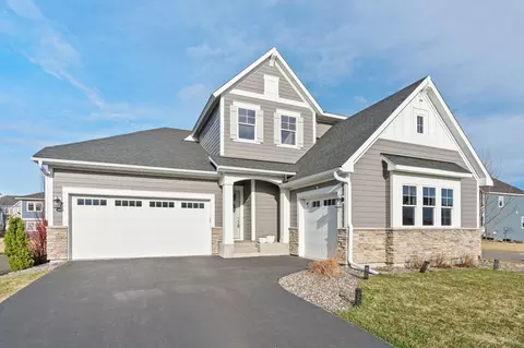6055 Jewel Ln N, Plymouth, MN 55446