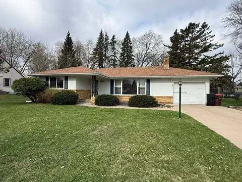 2187 Burr St, Maplewood, MN 55117