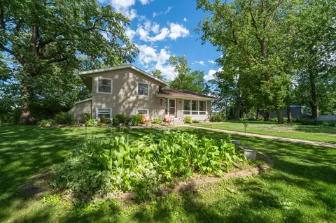 44836 Saukview Dr, Sauk Centre, MN 56378
