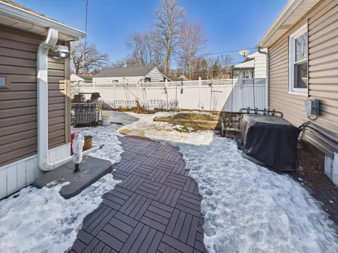 Exterior - 1401 7th Ave N, Saint Cloud, MN 56303 photo 4 of 8