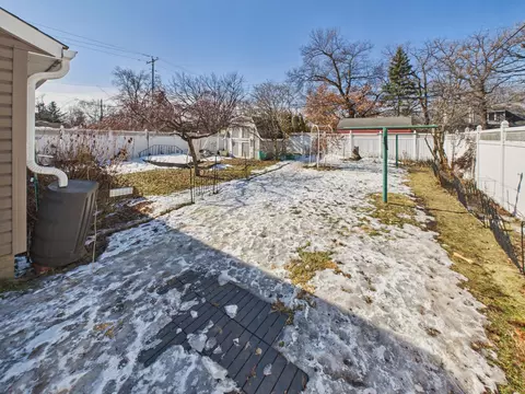 Exterior - 1401 7th Ave N, Saint Cloud, MN 56303 photo 3 of 8