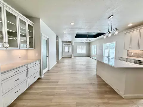 Living - 102 E Memory Ln, Tyler, MN 56178 photo 3 of 5