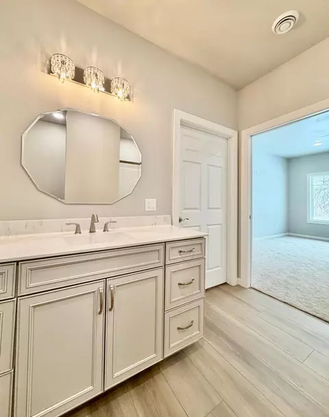 Bath - 102 E Memory Ln, Tyler, MN 56178 photo 6 of 7