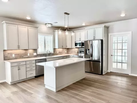 Kitchen - 102 E Memory Ln, Tyler, MN 56178 photo 1 of 3