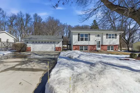 700 NW 29 St, Willmar, MN 56201