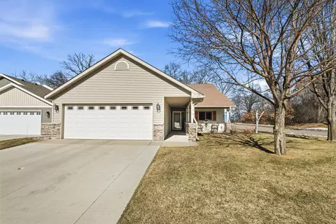 1001 Oak Pond Dr, Sartell, MN 56377