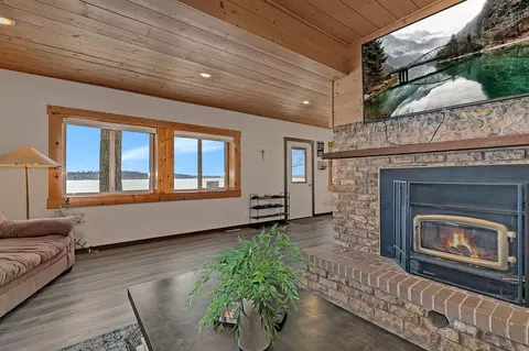 Living - 31574 Lowry Cir, Cushing, MN 56443 photo 3 of 3