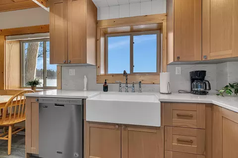 Kitchen - 31574 Lowry Cir, Cushing, MN 56443 photo 3 of 5