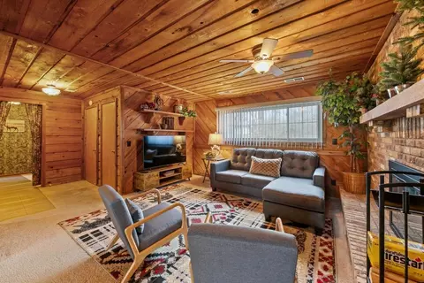 Living - 4614 Beacon Hill Rd, Eagan, MN 55122 photo 8 of 9