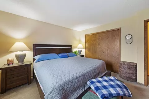 Bedroom - 4614 Beacon Hill Rd, Eagan, MN 55122 photo 3 of 10