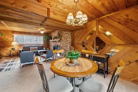 Dining - 4614 Beacon Hill Rd, Eagan, MN 55122 photo 6 of 7