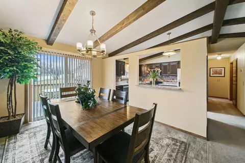 Dining - 4614 Beacon Hill Rd, Eagan, MN 55122 photo 3 of 7