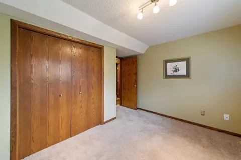 Bedroom - 4614 Beacon Hill Rd, Eagan, MN 55122 photo 10 of 10