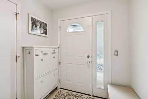 Entry Way - 628 3rd Ave NE, Minneapolis, MN 55413 photo 1 of 3
