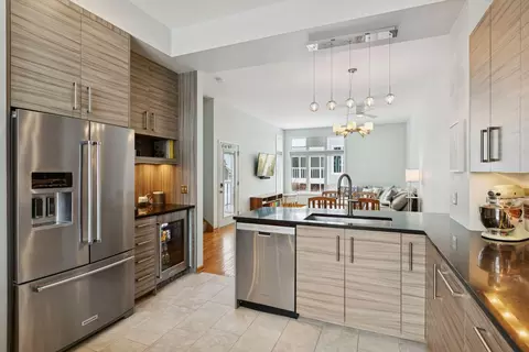 Kitchen - 628 3rd Ave NE, Minneapolis, MN 55413 photo 4 of 6