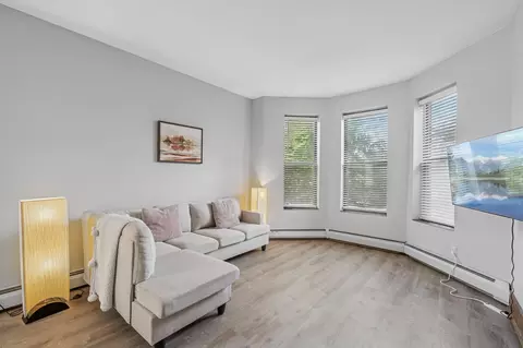 1811 Elliot Ave #2, Minneapolis, MN 55404