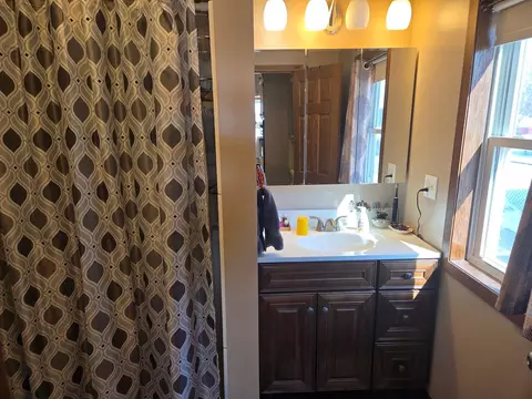 Bath - 507 Main St E, Freeport, MN 56331 photo 2 of 2