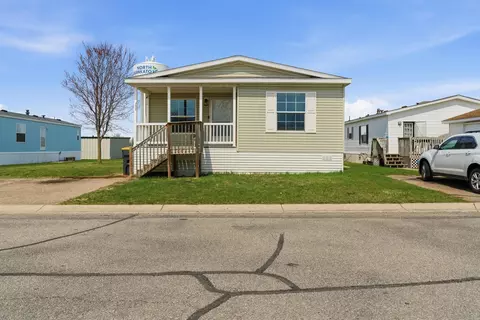 2022 Morgan Way, North Mankato, MN 56003