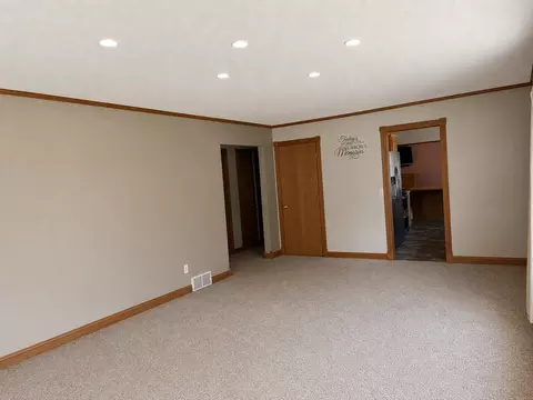 Living - 316 Buckwheat Ave, Windom, MN 56101 photo 6 of 6