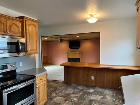 Kitchen - 316 Buckwheat Ave, Windom, MN 56101 photo 4 of 5