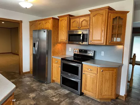 Kitchen - 316 Buckwheat Ave, Windom, MN 56101 photo 3 of 5