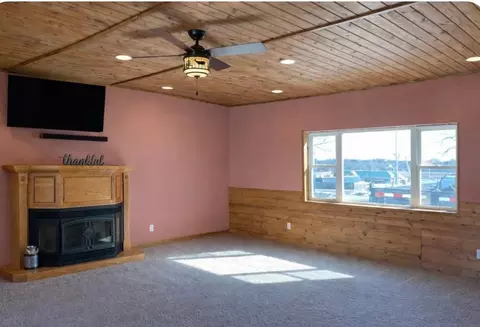 Living - 316 Buckwheat Ave, Windom, MN 56101 photo 1 of 6