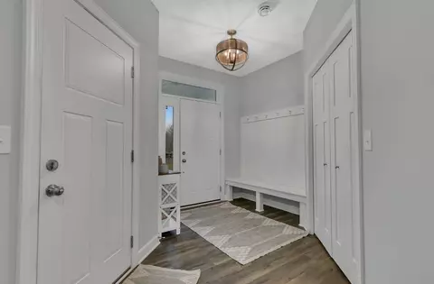 Entry Way - 11550 36th Ave SE, Becker, MN 55308 photo 1 of 2