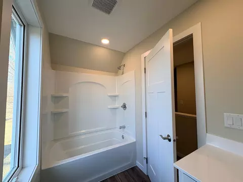 Bath - 407 N 3rd St, Marshall, MN 56258 photo 3 of 3