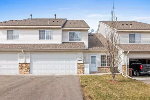 8958 Pheasant Ln, Saint Bonifacius, MN 55375