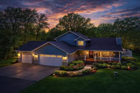 13155 Arthur St, Rogers, MN 55374