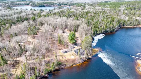 7582 Green Rock Rd, Side Lake, MN 55781
