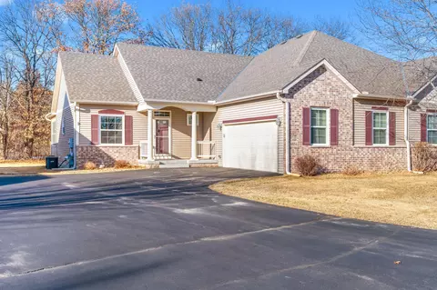4854 384th Trl, North Branch, MN 55056