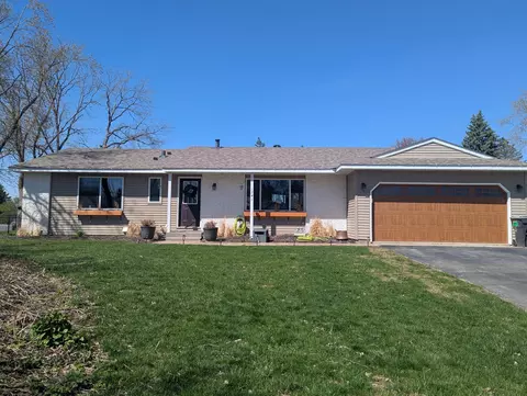 1741 Palisade Cir, Eagan, MN 55122