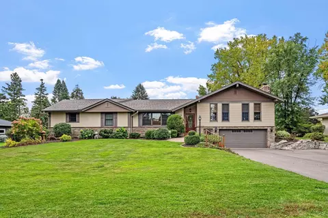 2476 Tierney Ave E, North Saint Paul, MN 55109