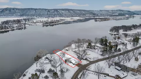 68014 County Road 76, Wabasha, MN 55981