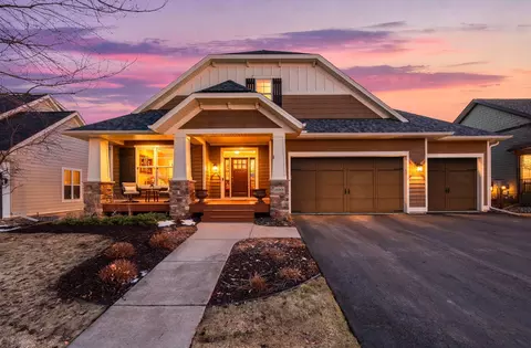 16908 E Lake Dr, Lakeville, MN 55044